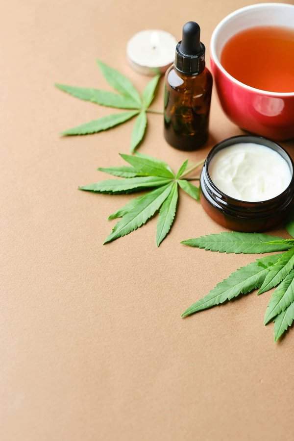 Informations sur le cannabinoïde : les précautions d'utilisation dans le domaine du cosmétique
